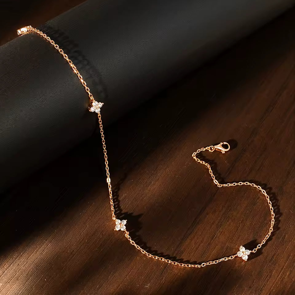 Clover Moissanite Necklace