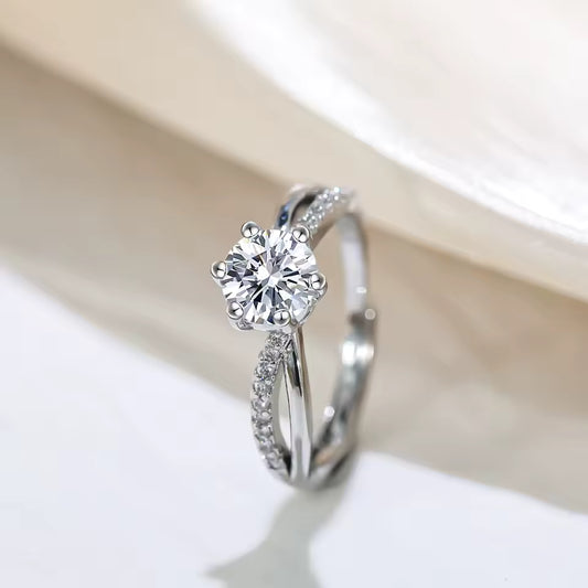Classic 4-Prong Solitaire Ring | Silver
